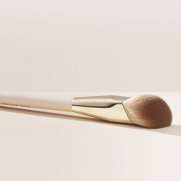 Liquid Touch - Foundation Brush