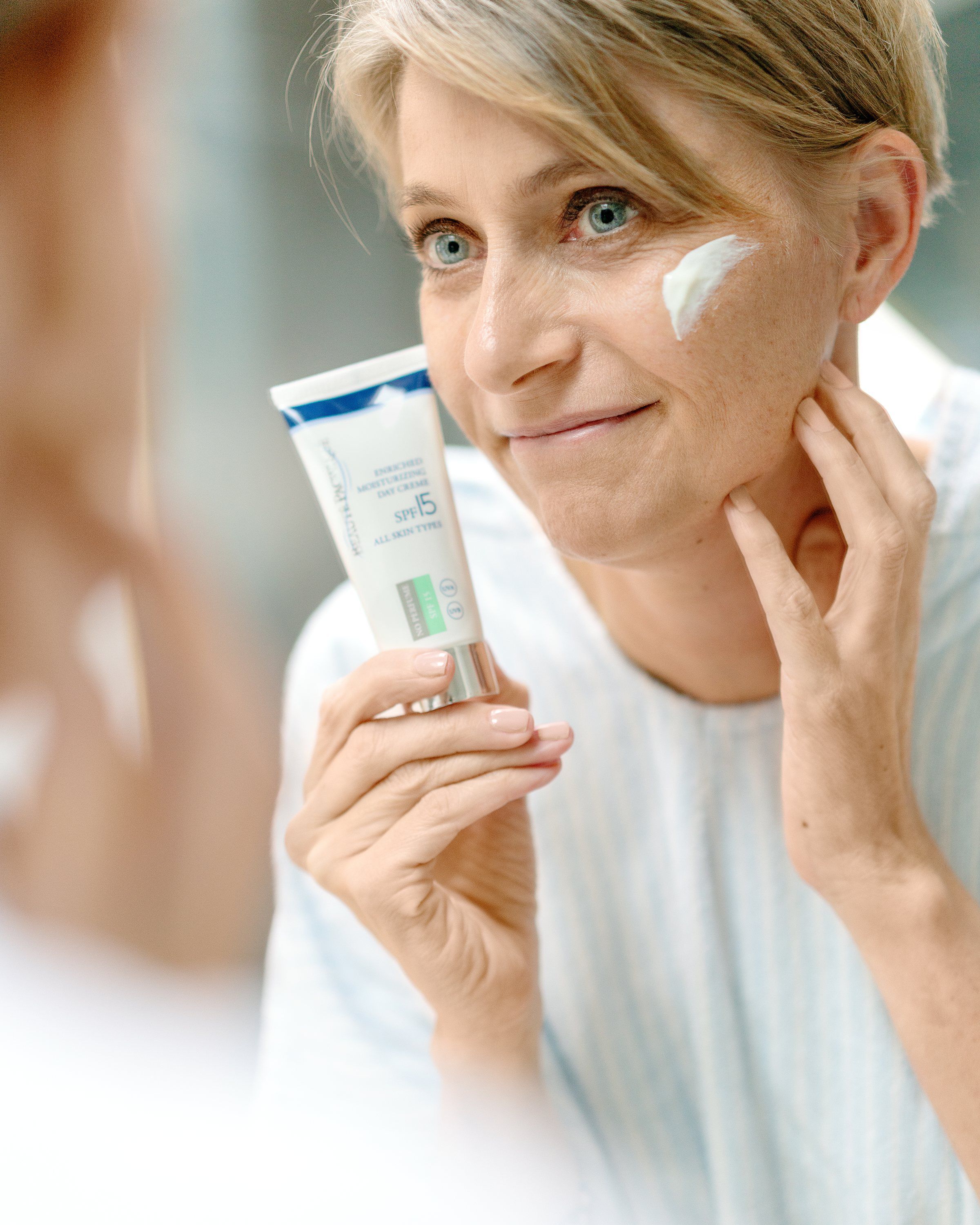 Fugtgivende dagcreme med SPF 15