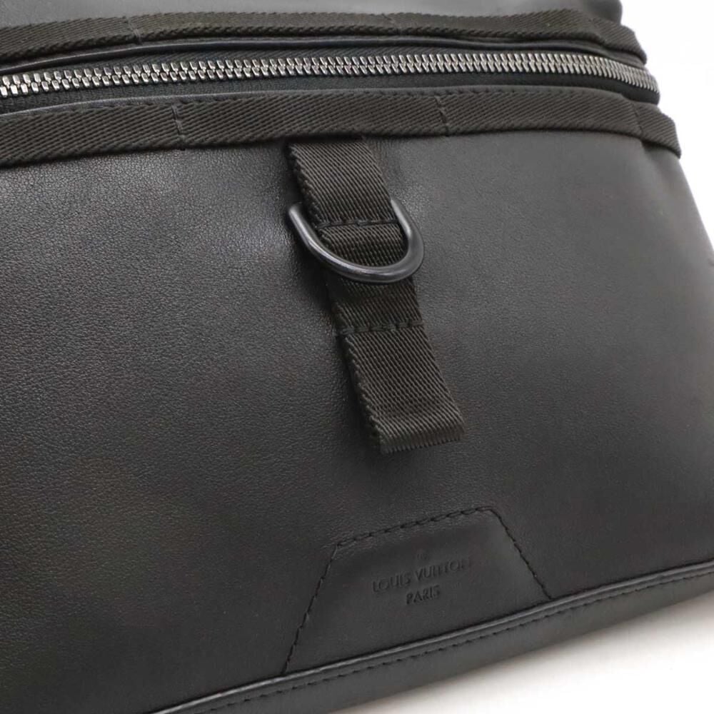 Louis Vuitton Messenger