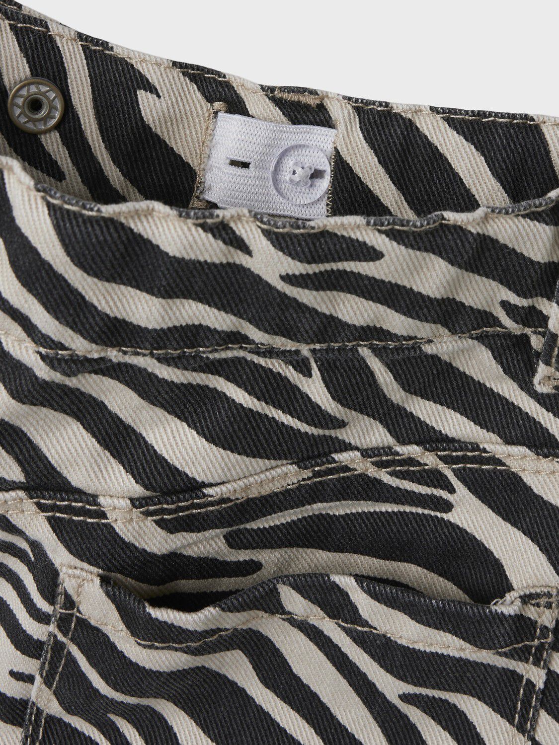 NKFROSE TWI HW LONG SHORTS 4444-TD