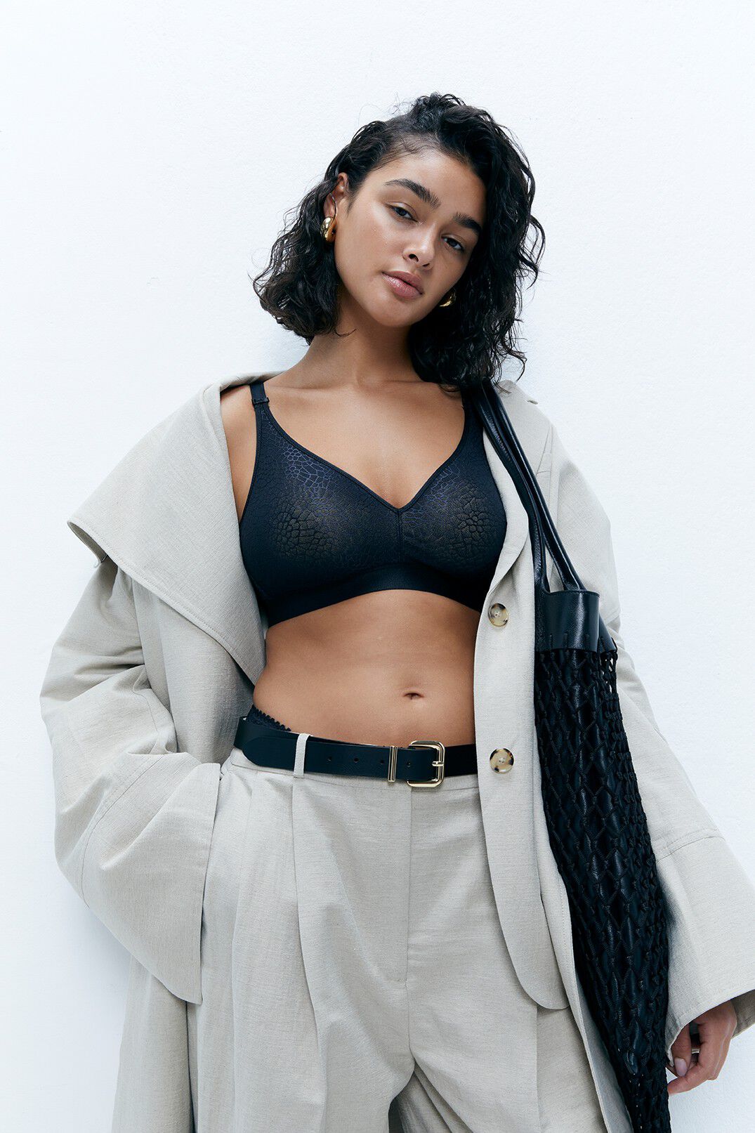 C Magnifique Wirefree support