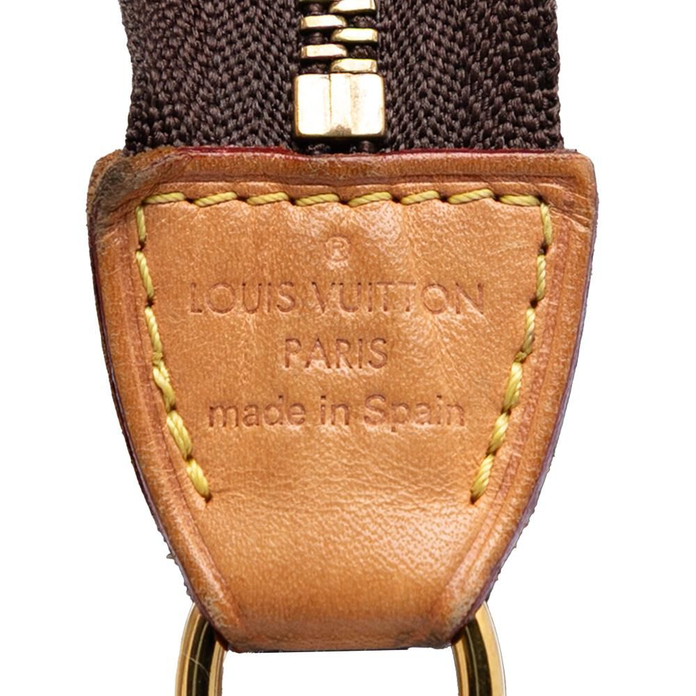 Louis Vuitton Pochette Accessoires