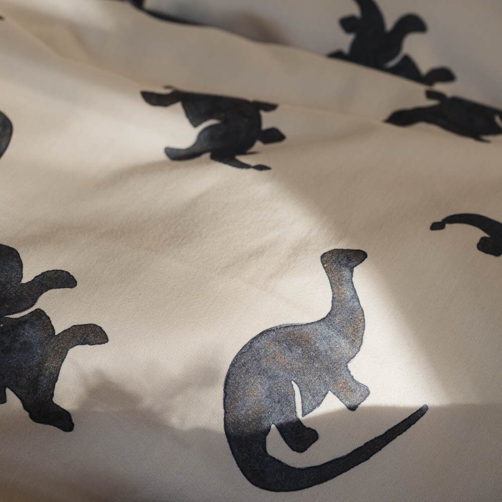 Levi senget&oslash;j