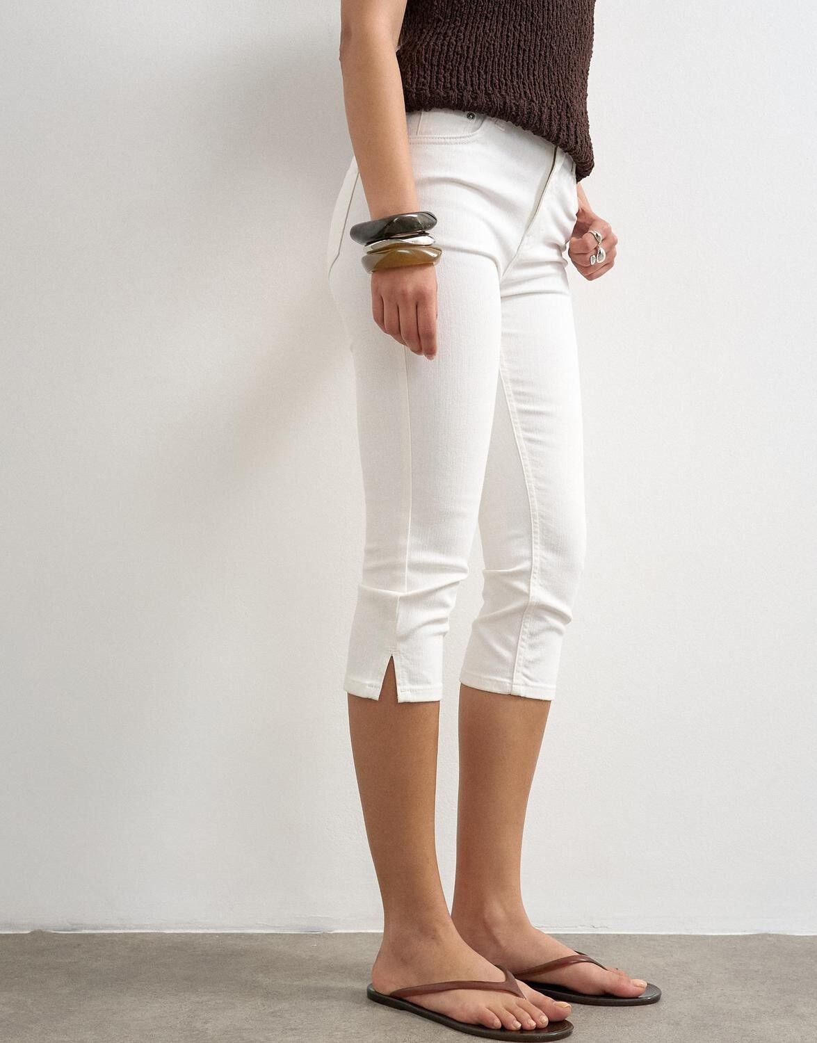 Tscamilla Hr Denim Capri White