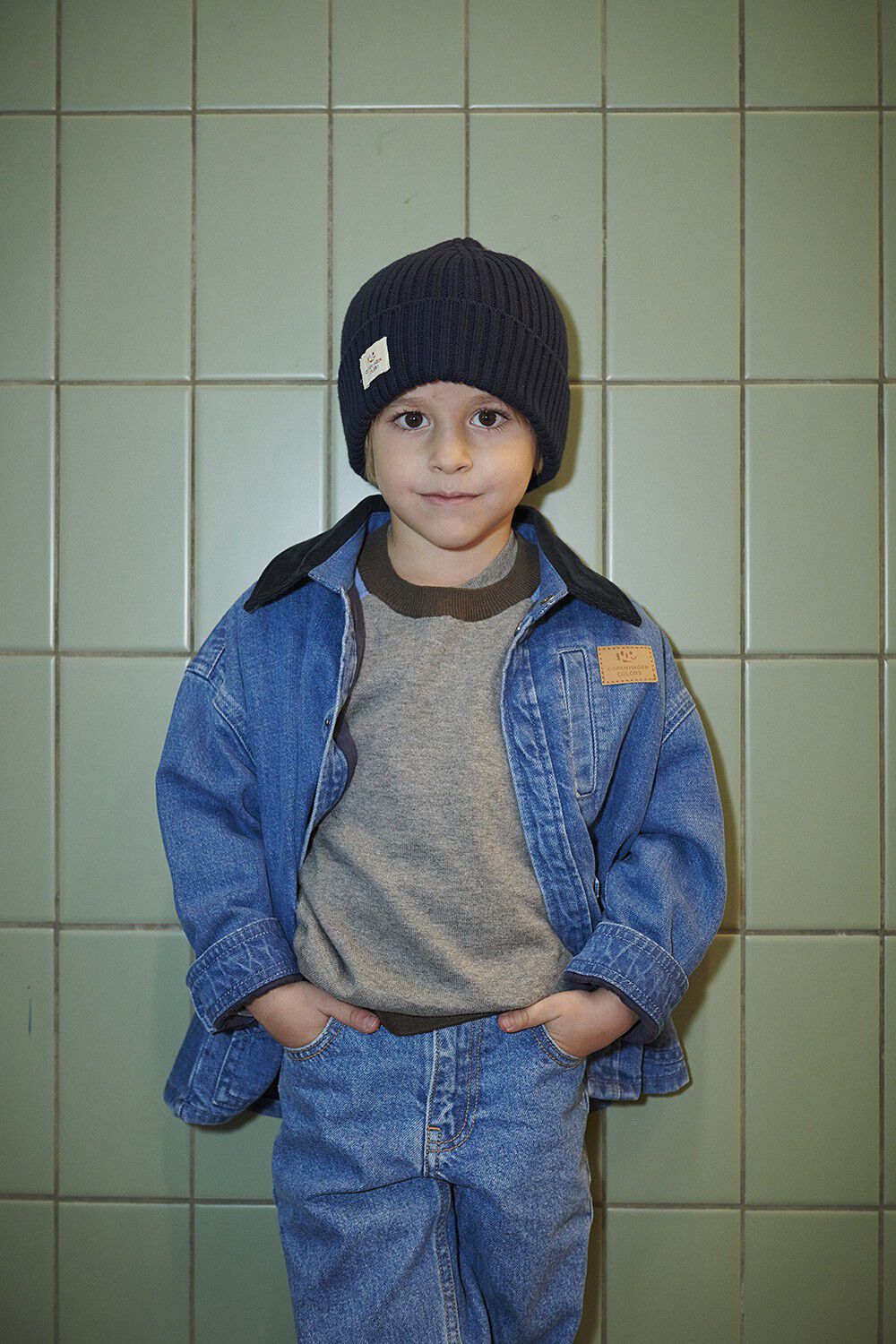 Denim Jacket w. Corduroy Collar