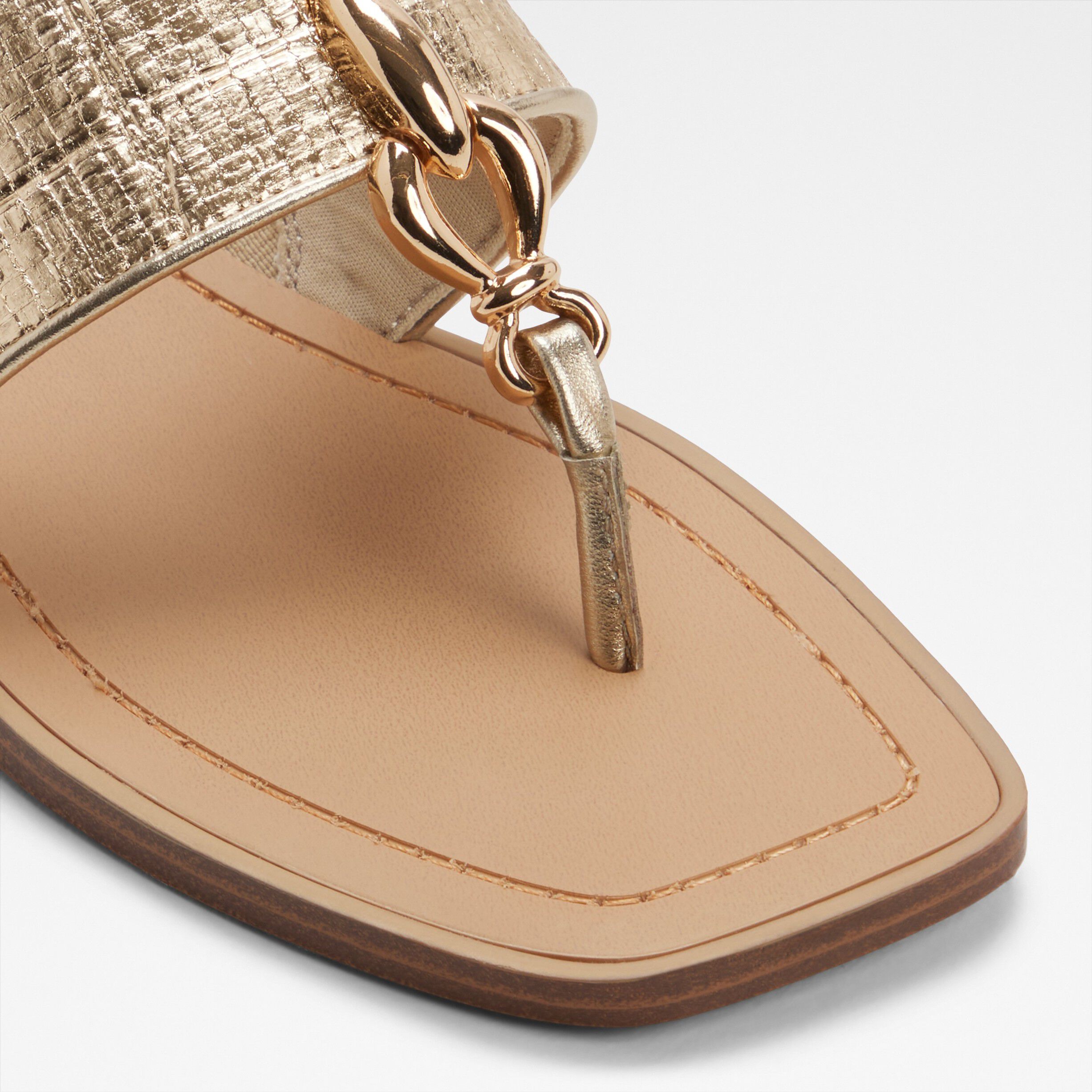 MADALINE FLAT SANDALS
