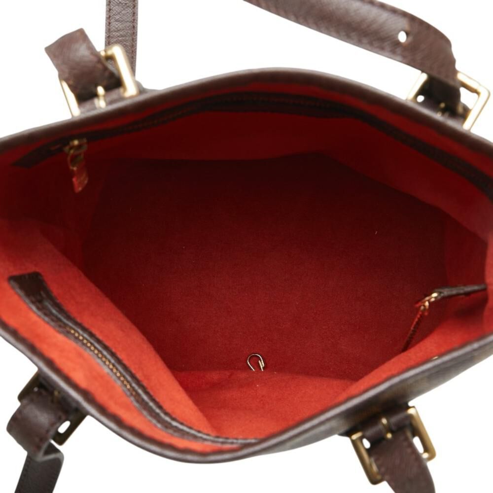 Louis Vuitton Marais