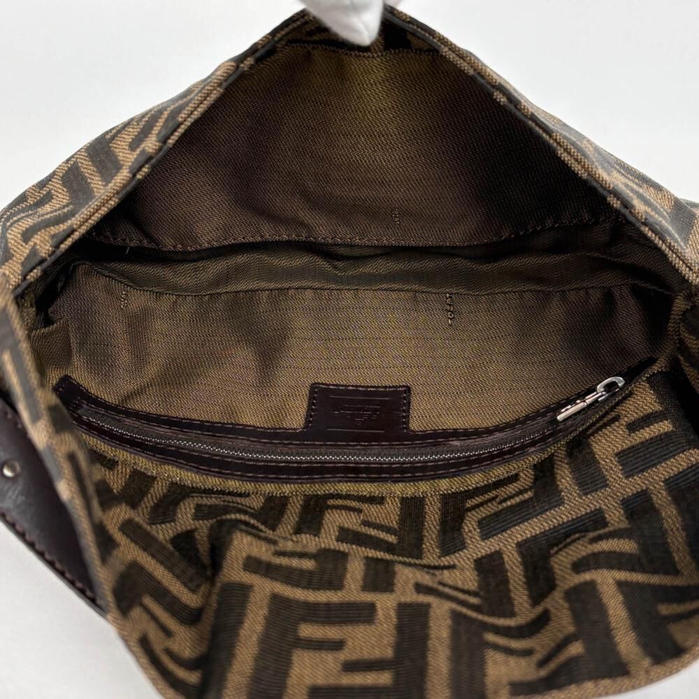 Fendi Baguette