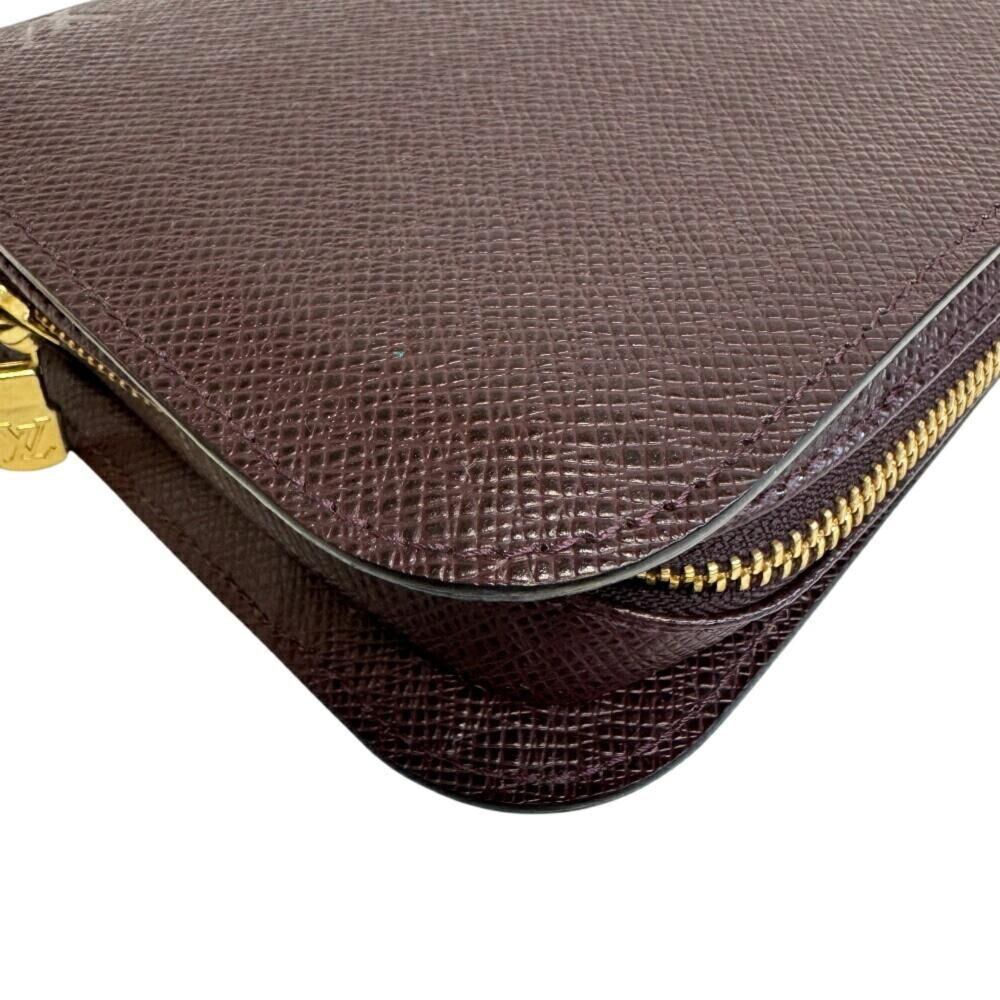 Louis Vuitton Clutch