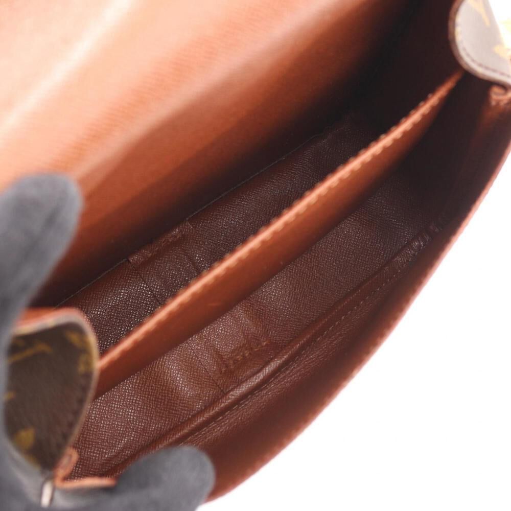 Louis Vuitton Shoulder Bags