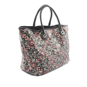 Chanel Tote