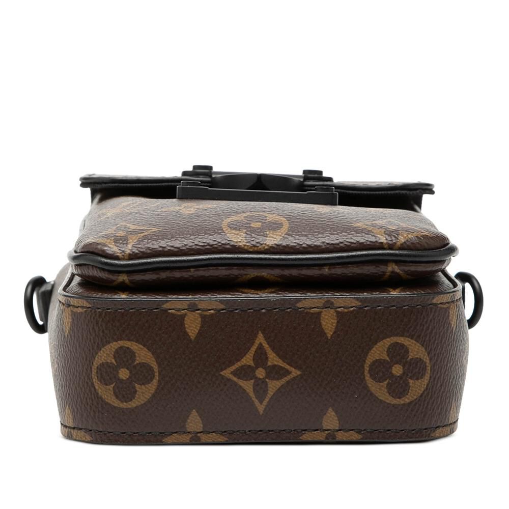 Louis Vuitton Crossbody Bag