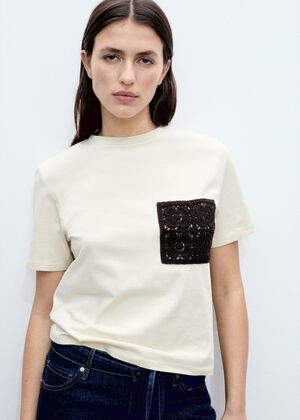 Crochet embroidered t-shirt