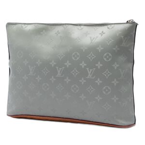Louis Vuitton Clutch