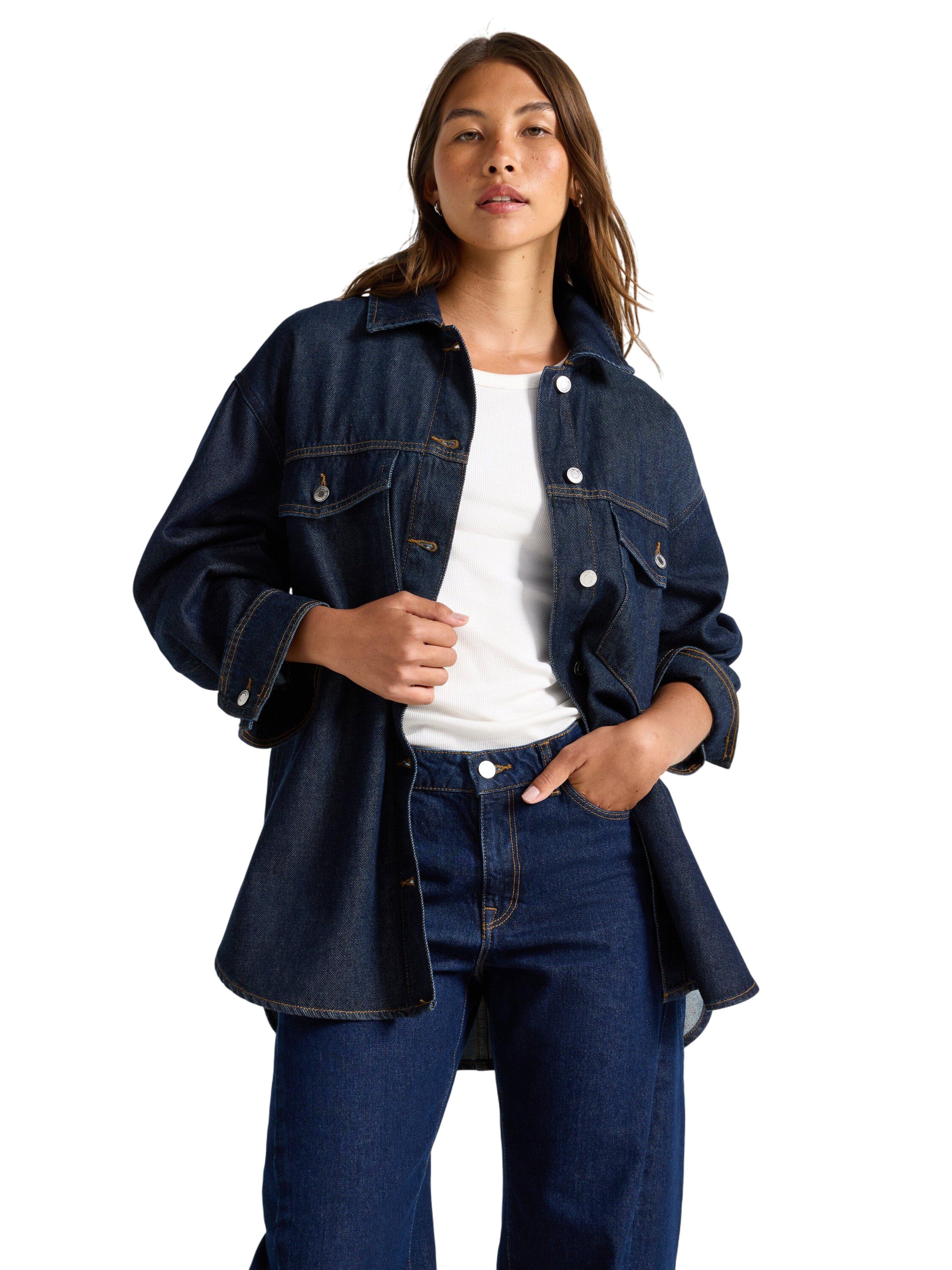 Denim jacket with a relaxed fit, fe