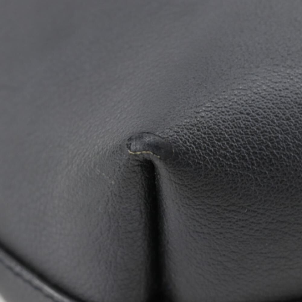 Yves Saint Laurent Tote