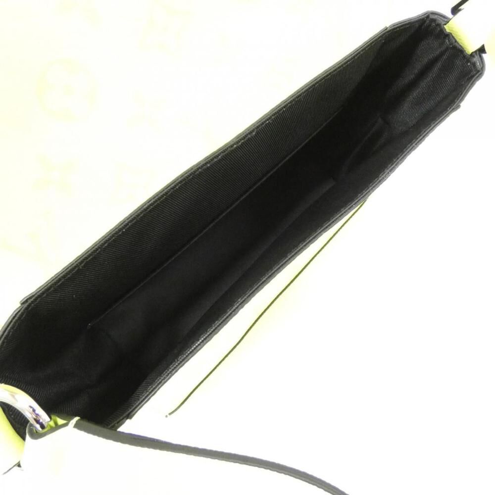 Louis Vuitton Messenger