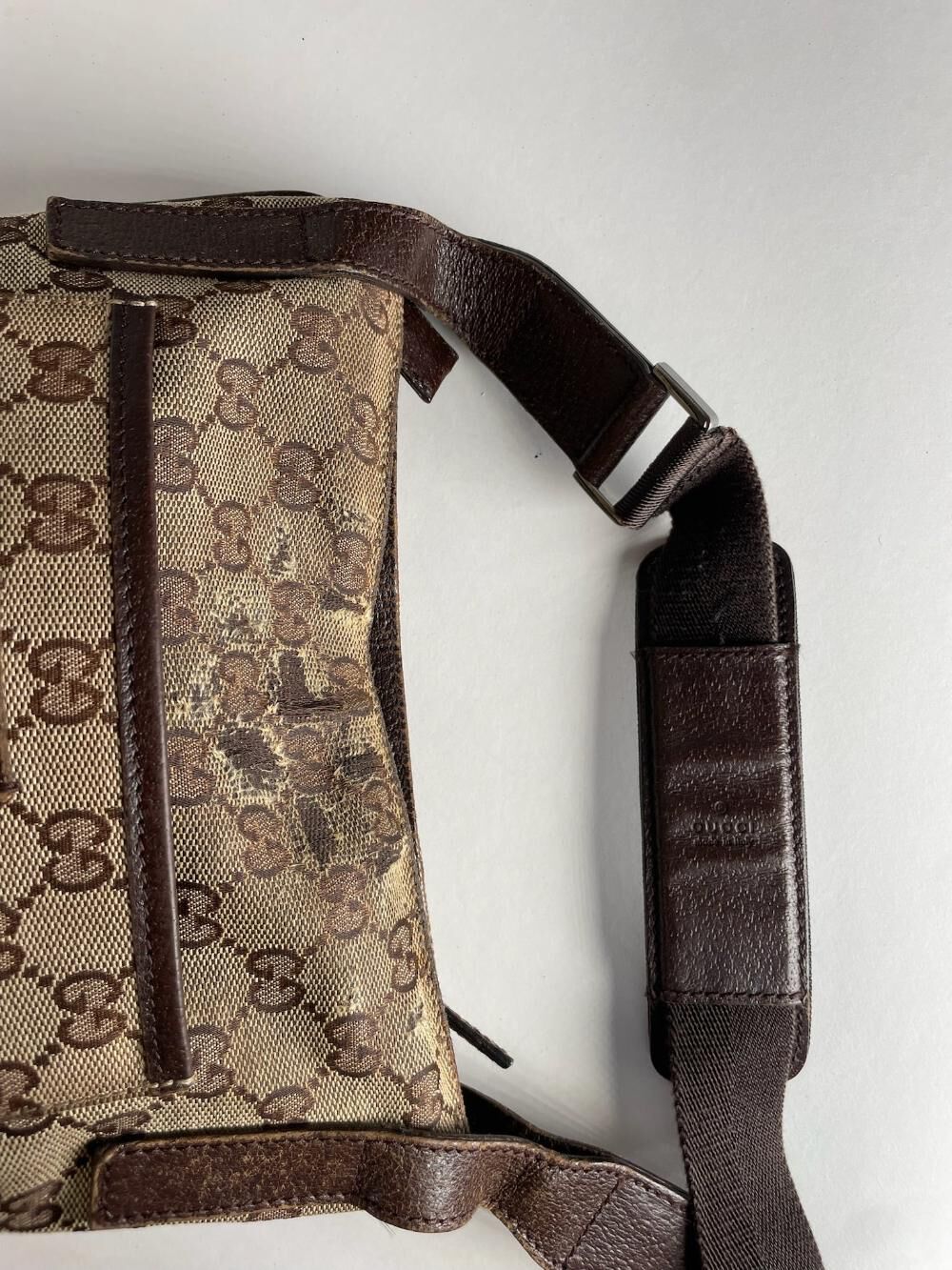 Gucci Shoulder Bag