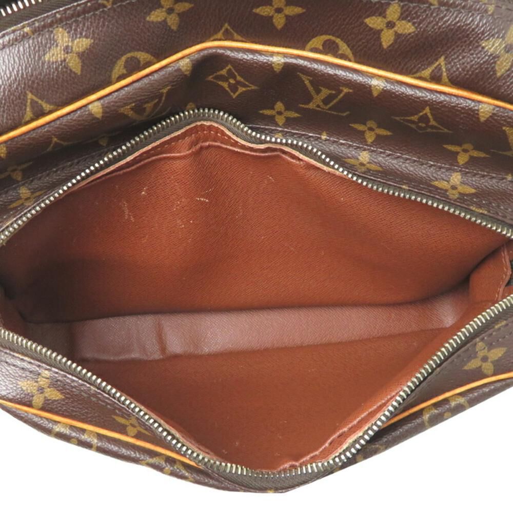 Louis Vuitton Shoulder Bags