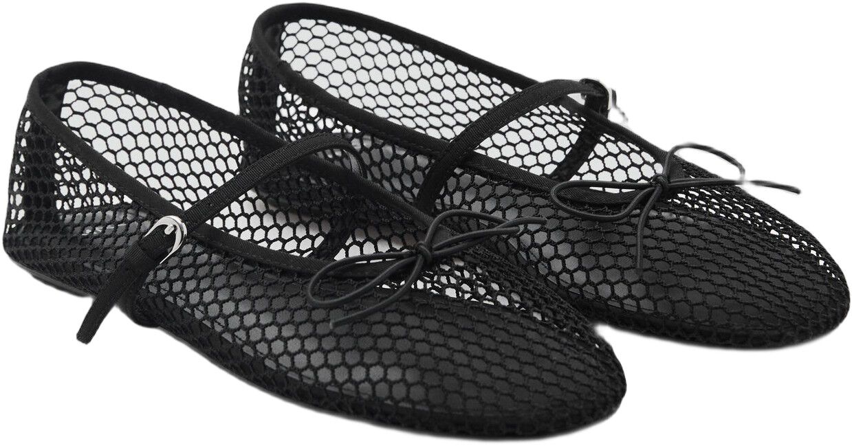 Mesh ballet flats with strap and bu