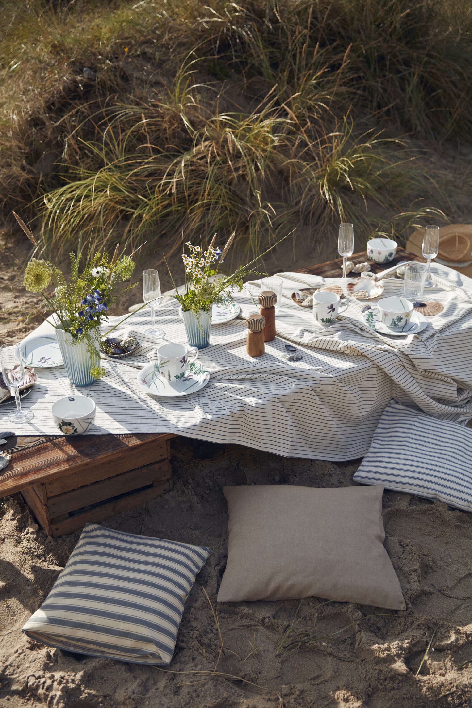 Hammersh&oslash;i Summer Krus 33 cl coastal flower