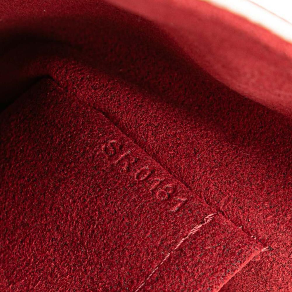 Louis Vuitton Shoulder Bags