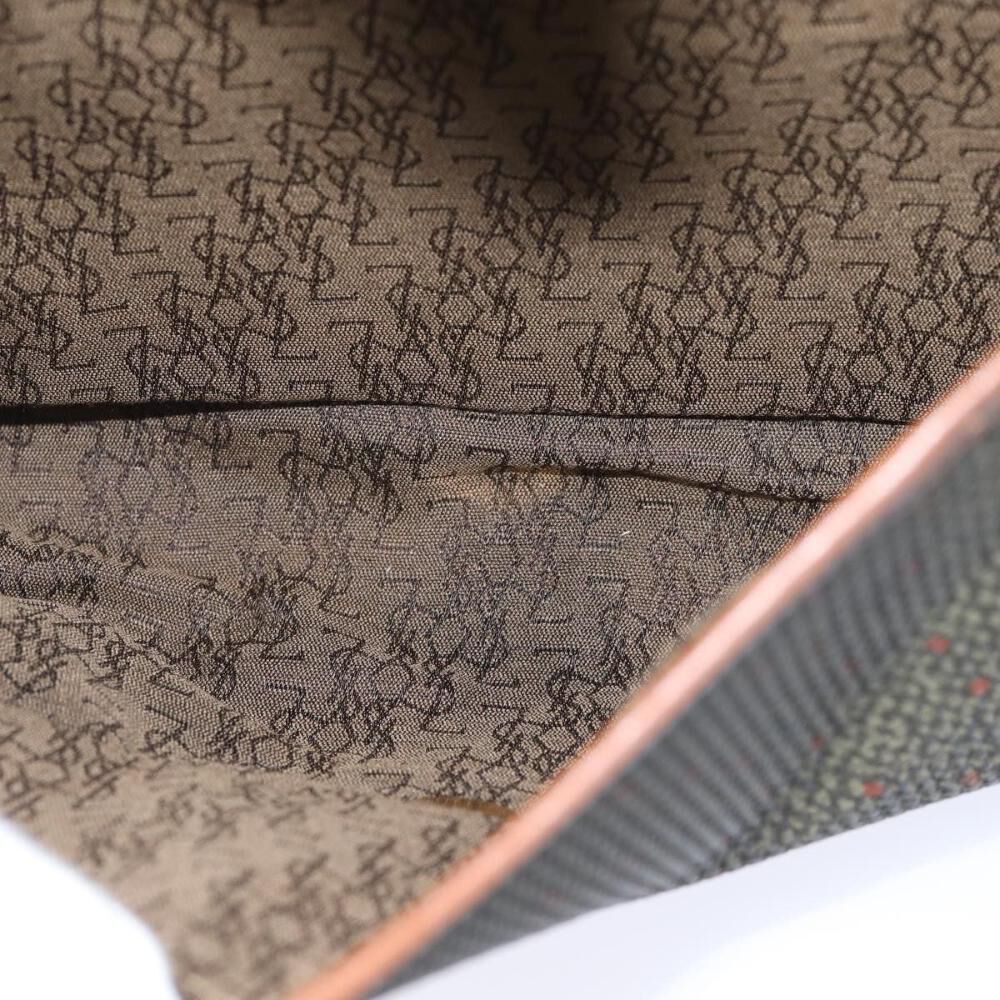 Yves Saint Laurent Shoulder Bag