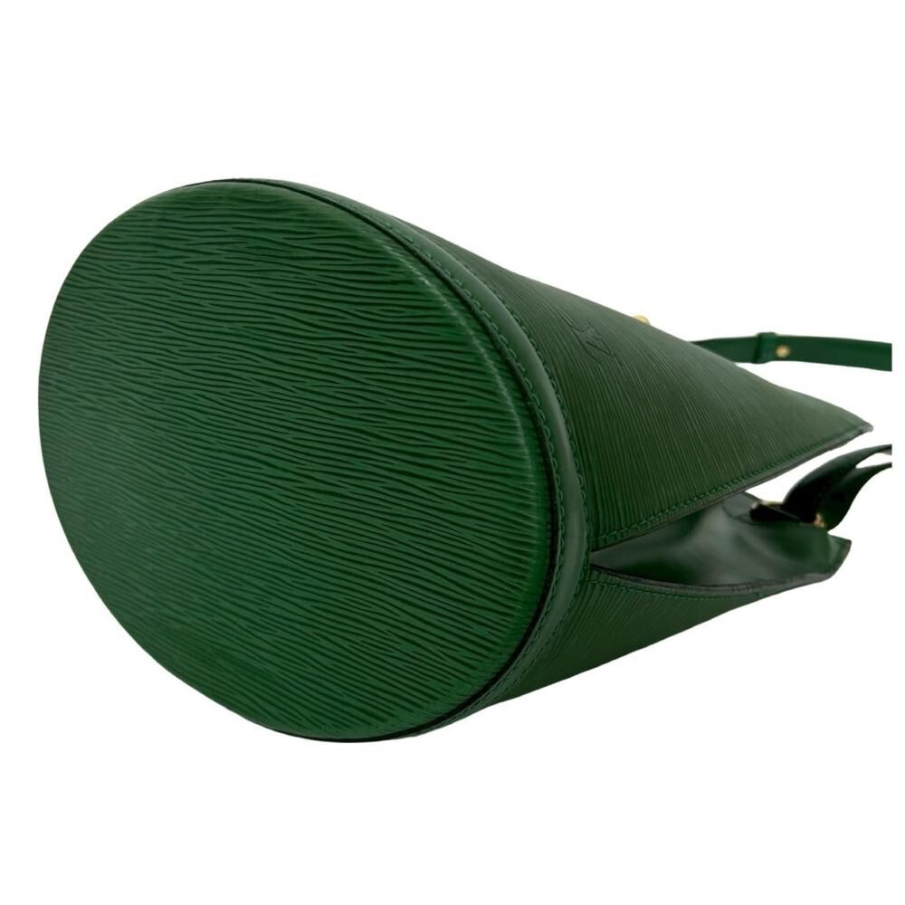 Louis Vuitton Shoulder Bags