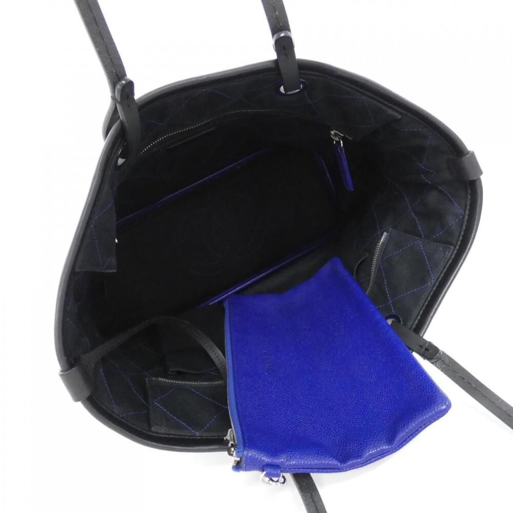 Chanel Tote