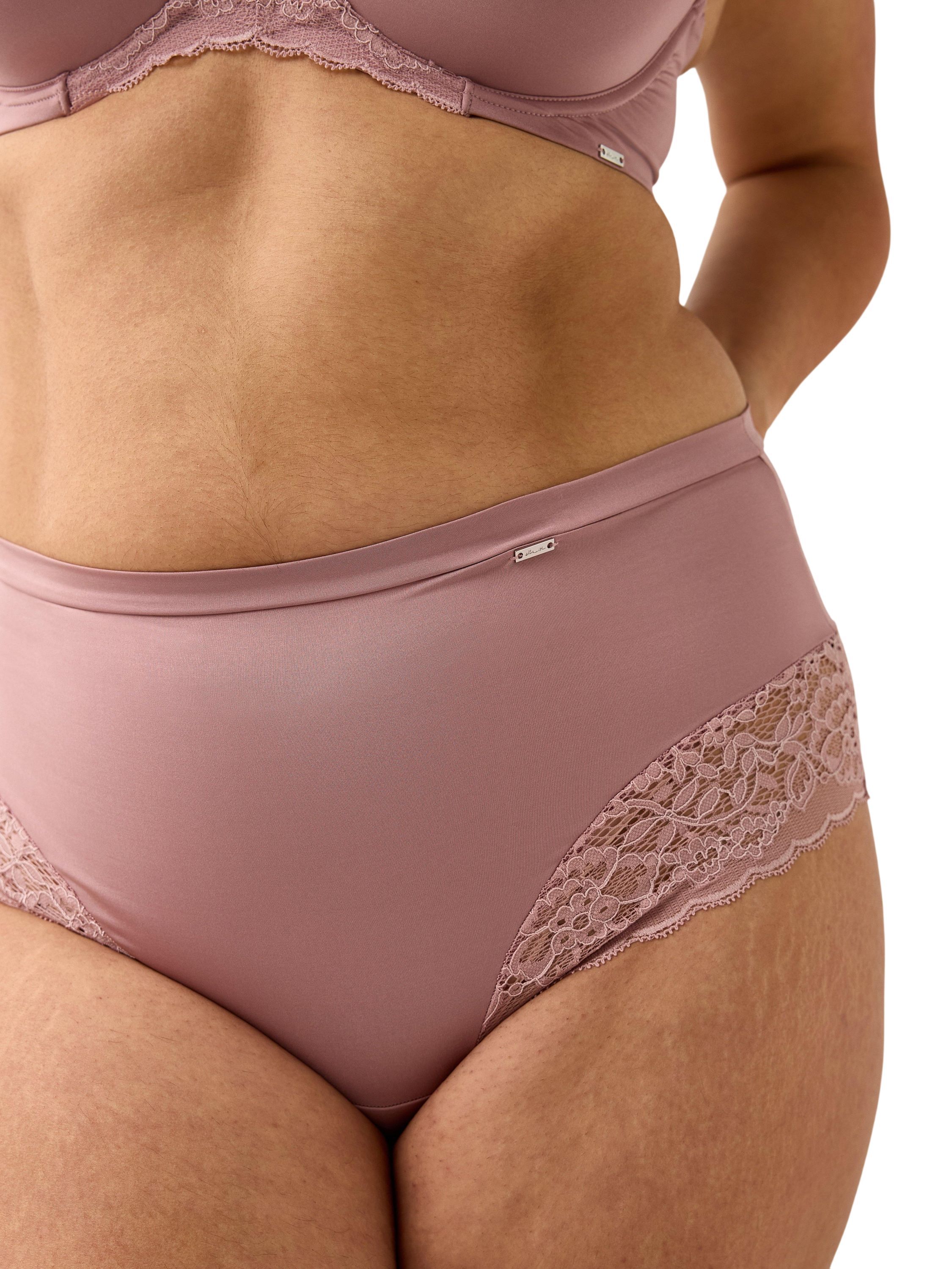 Braziliantrosor med spets och mesh-