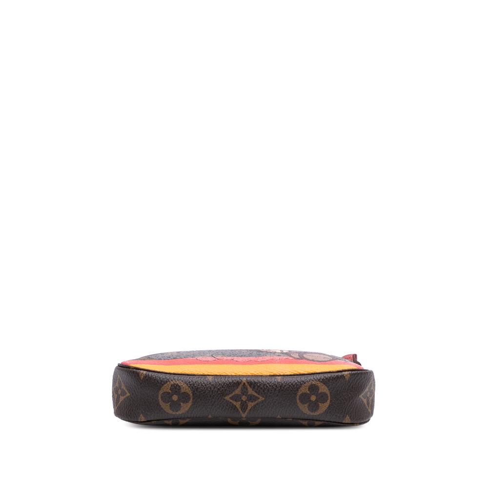 Louis Vuitton Evasion