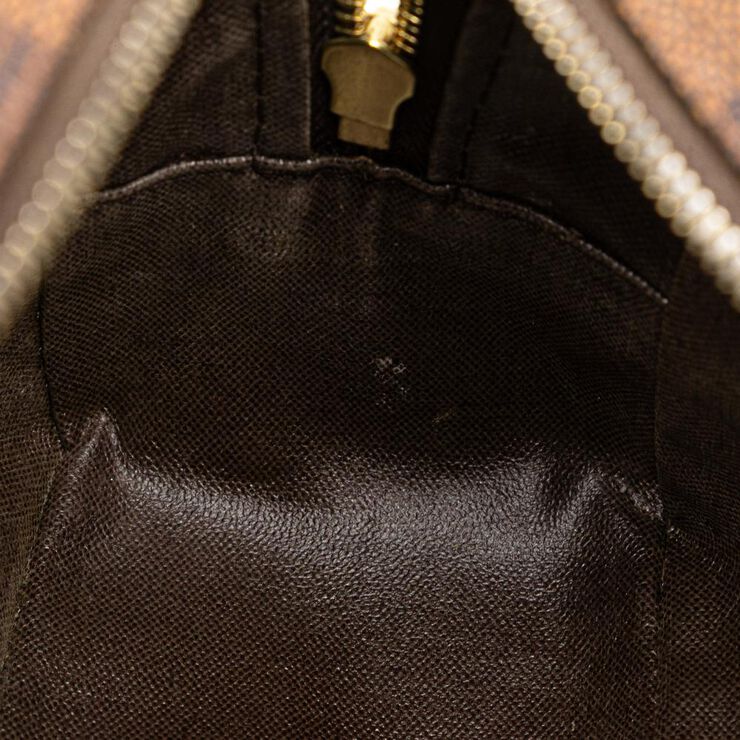 Louis Vuitton Trousse Toilette