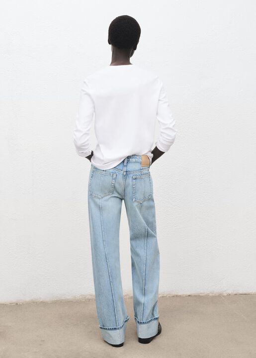 JEANS. -- PAULA