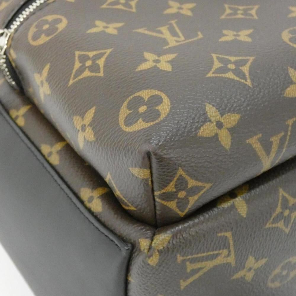 Louis Vuitton Discovery Backpack