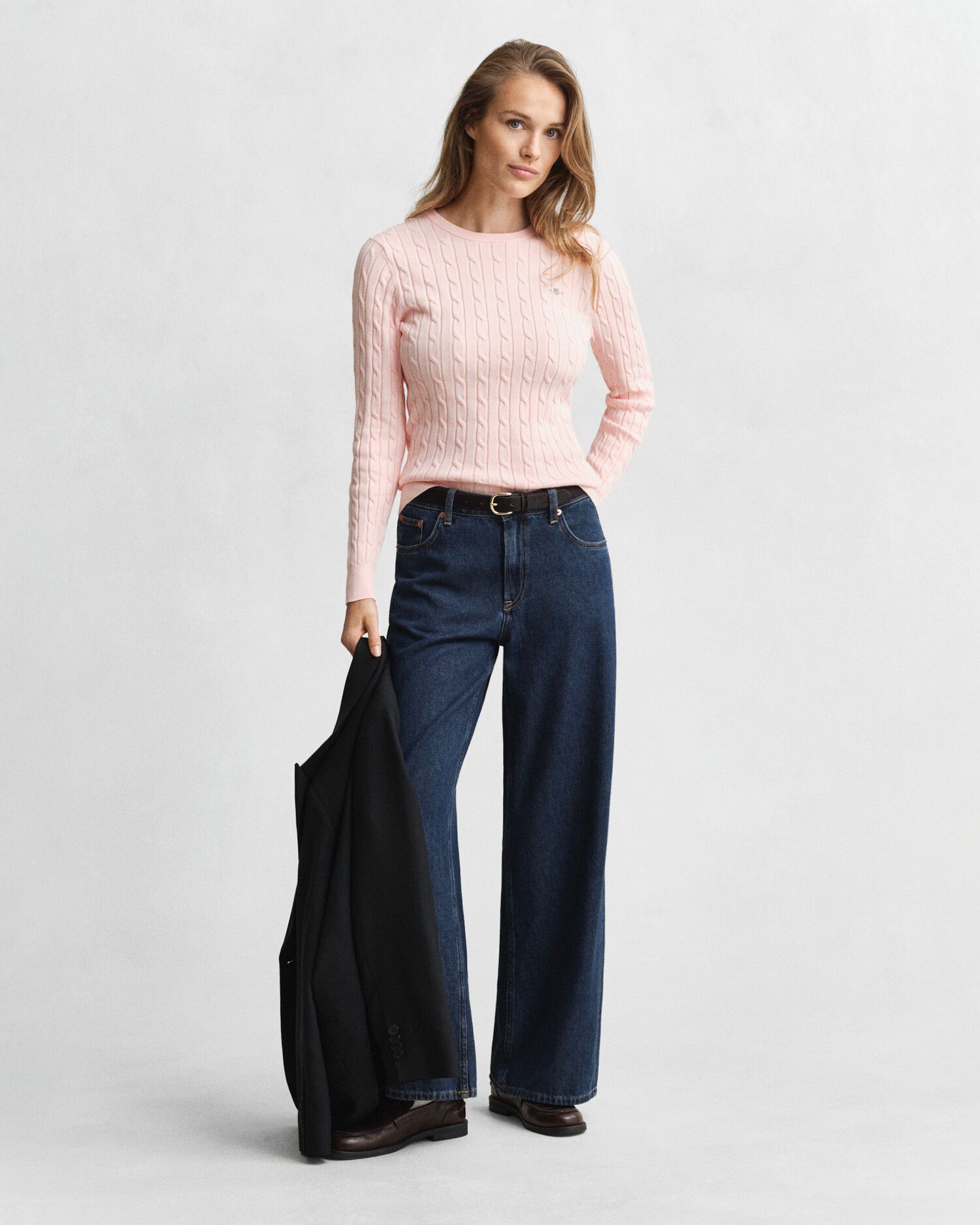 STRETCH COTTON CABLE C-NECK