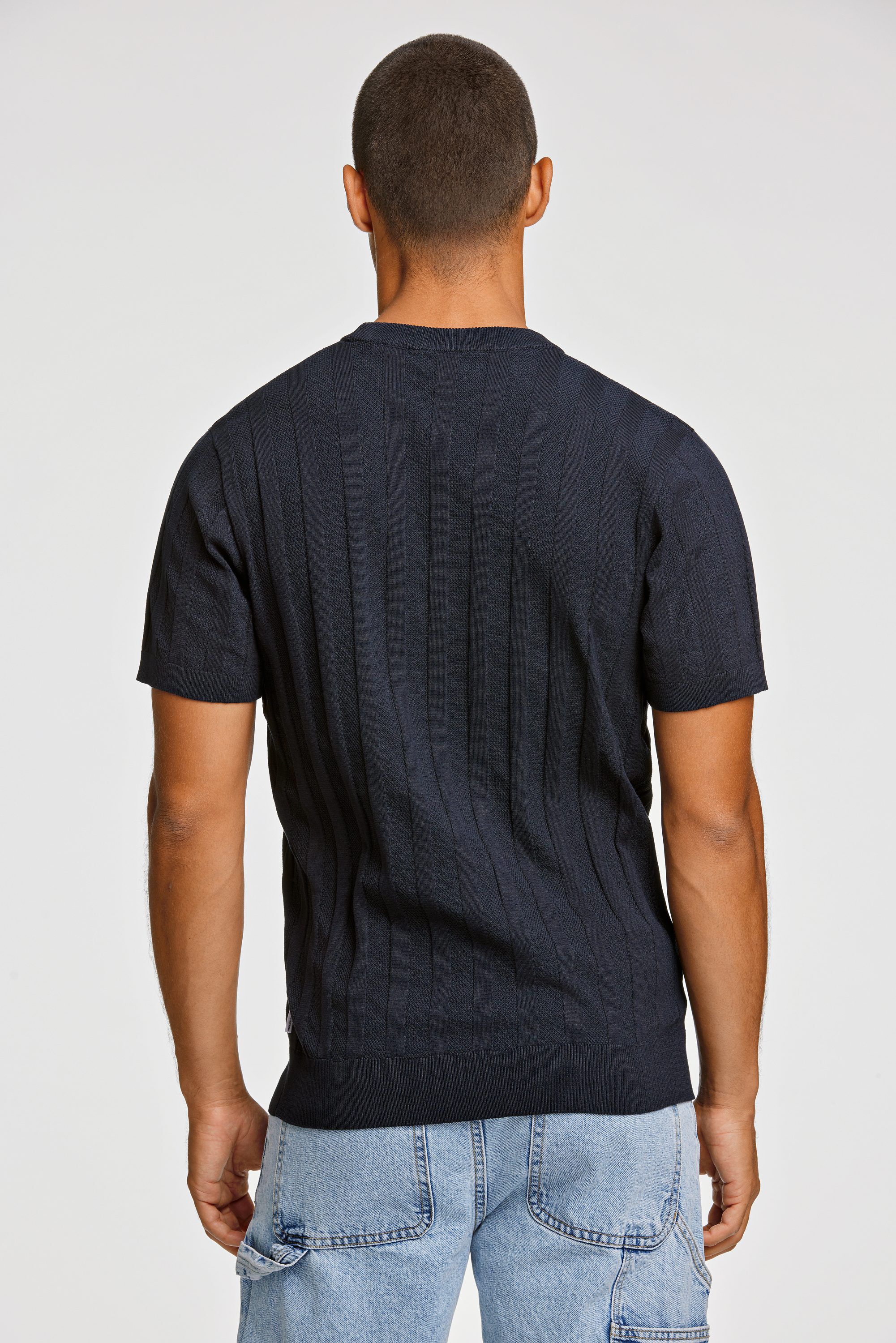 Knitted crew neck t-shirt