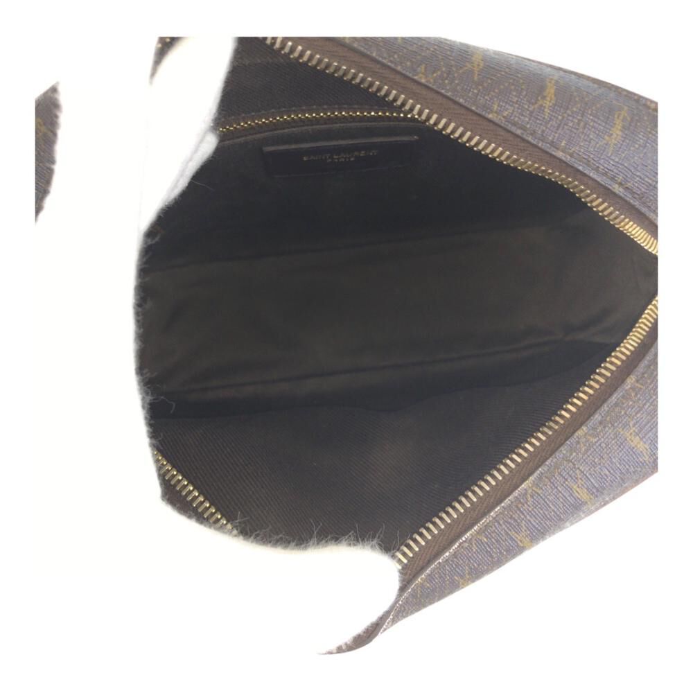 Yves Saint Laurent Shoulder Bag