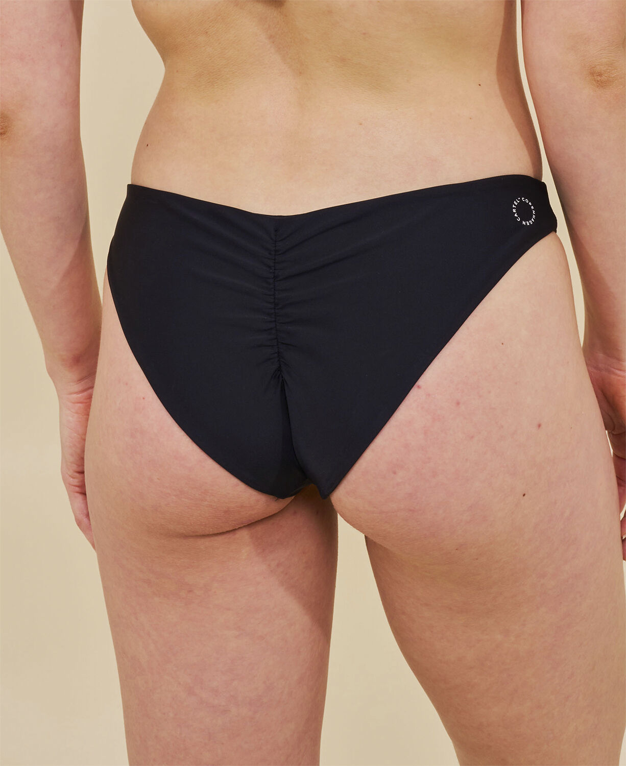 Batur rynkad bikinitrosa