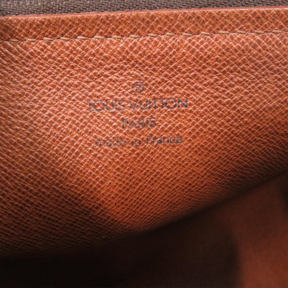 Louis Vuitton Papillon