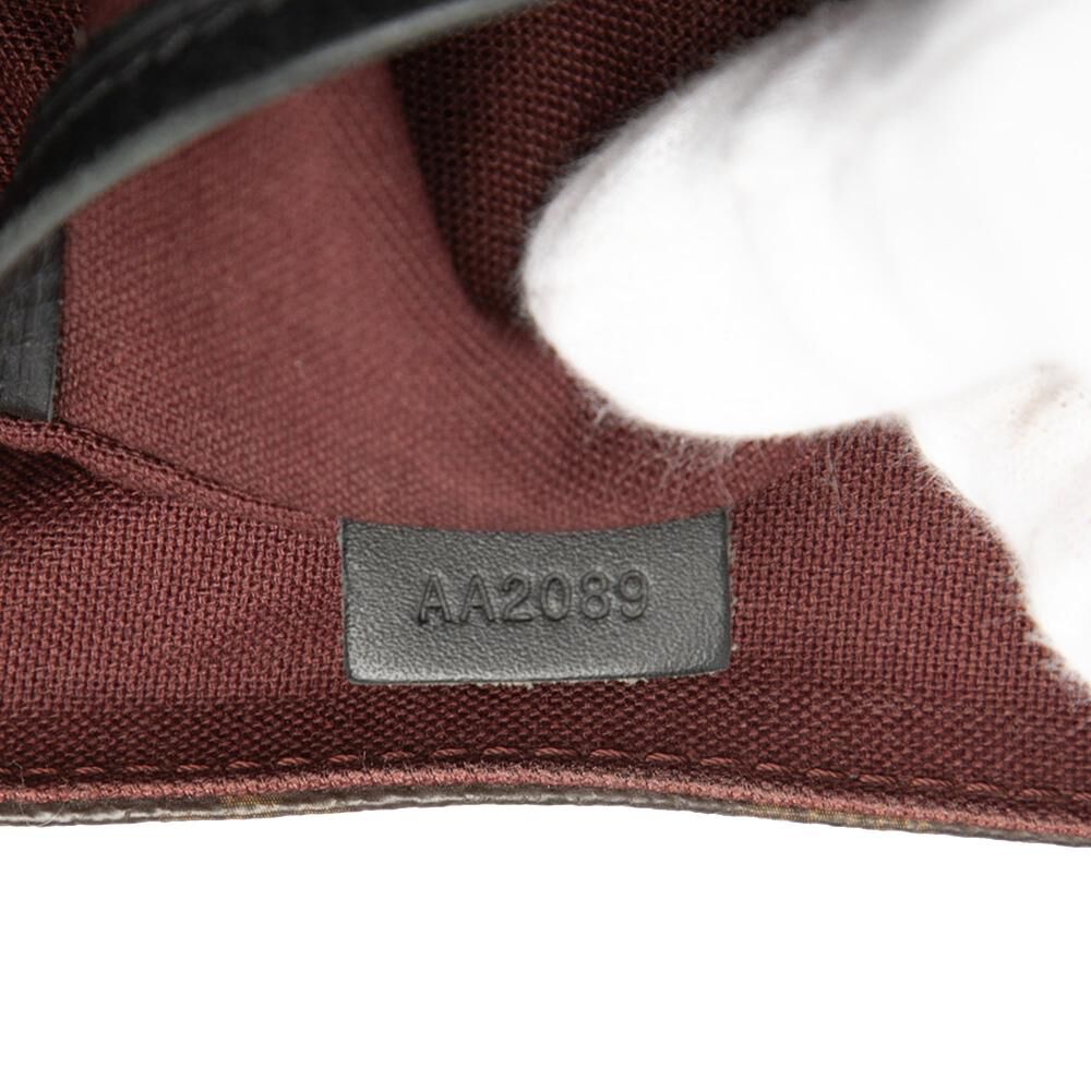 Louis Vuitton Shoulder Bags