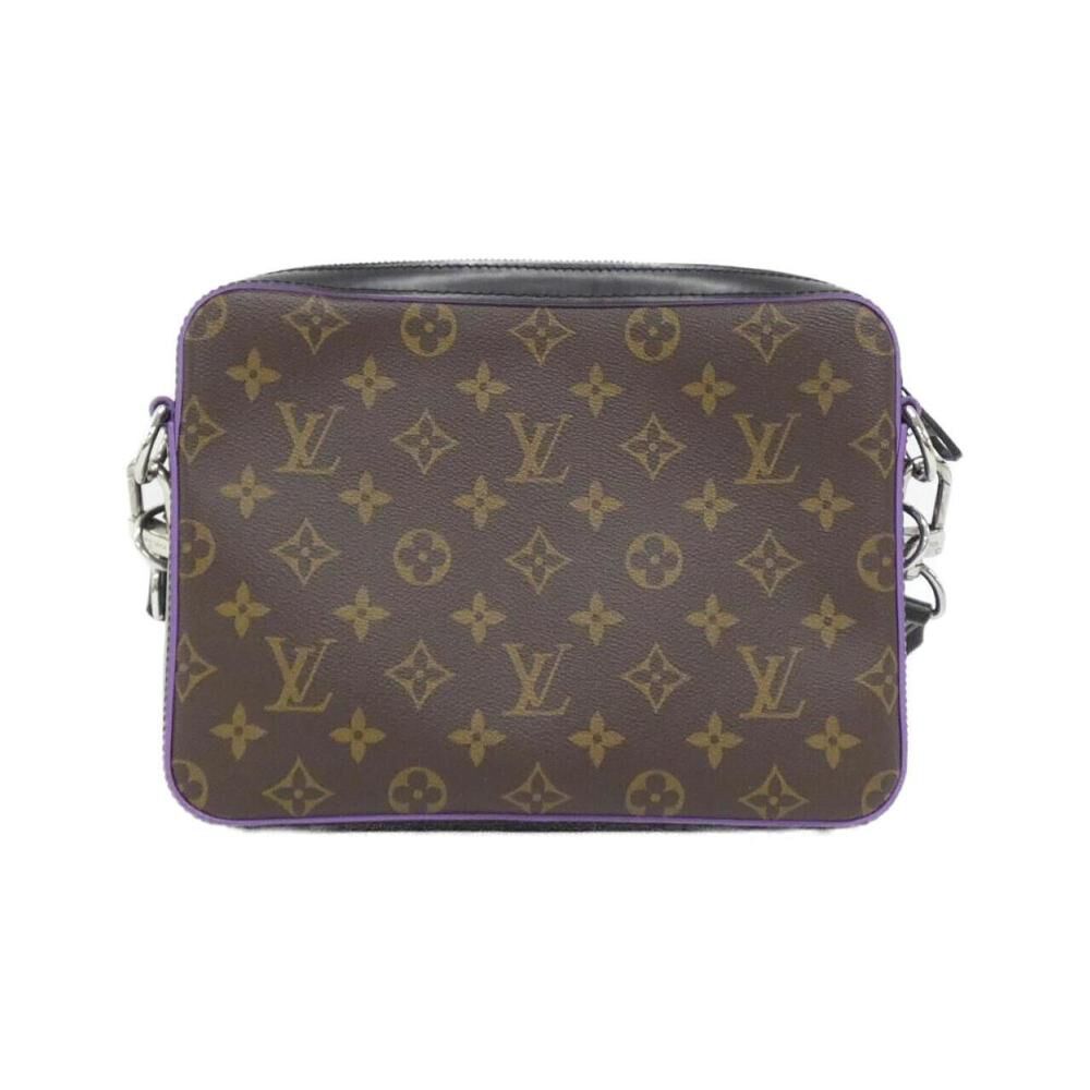 Louis Vuitton Shoulder Bags