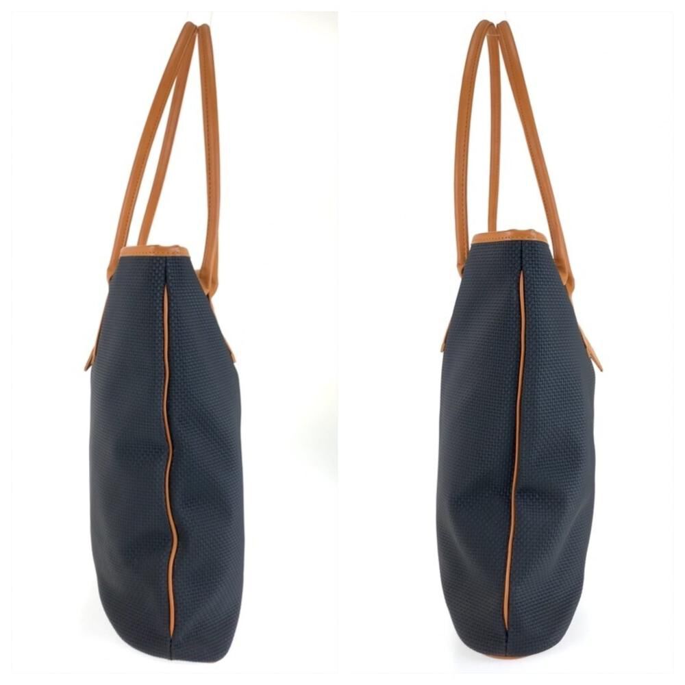 Yves Saint Laurent Tote