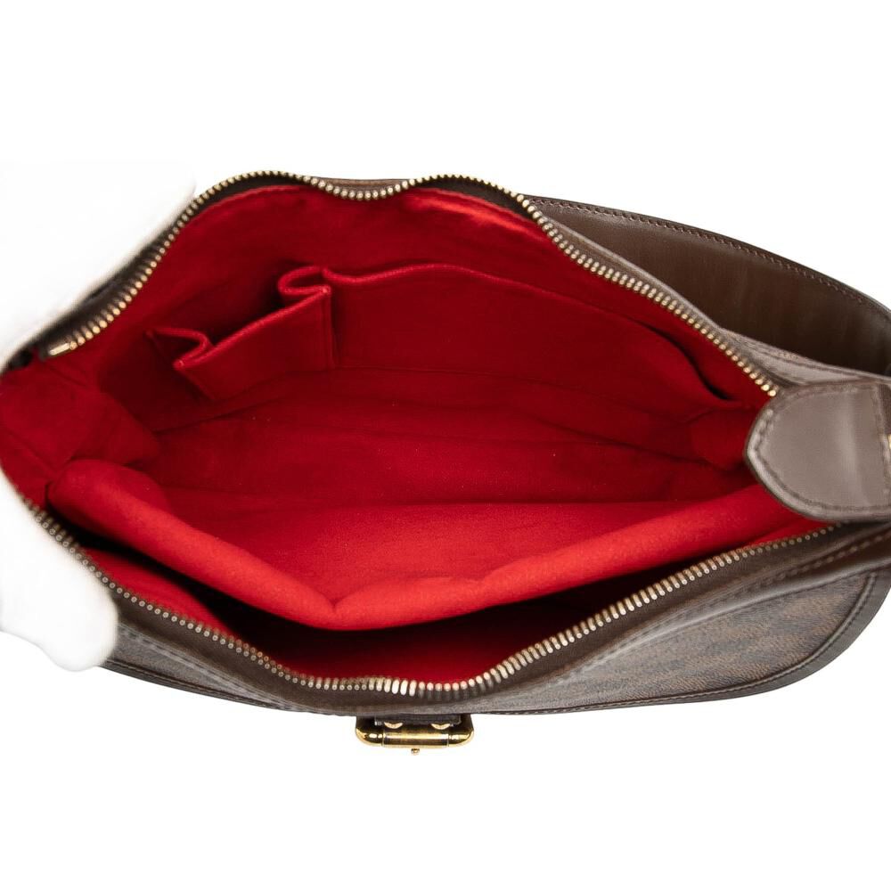 Louis Vuitton Shoulder Bags