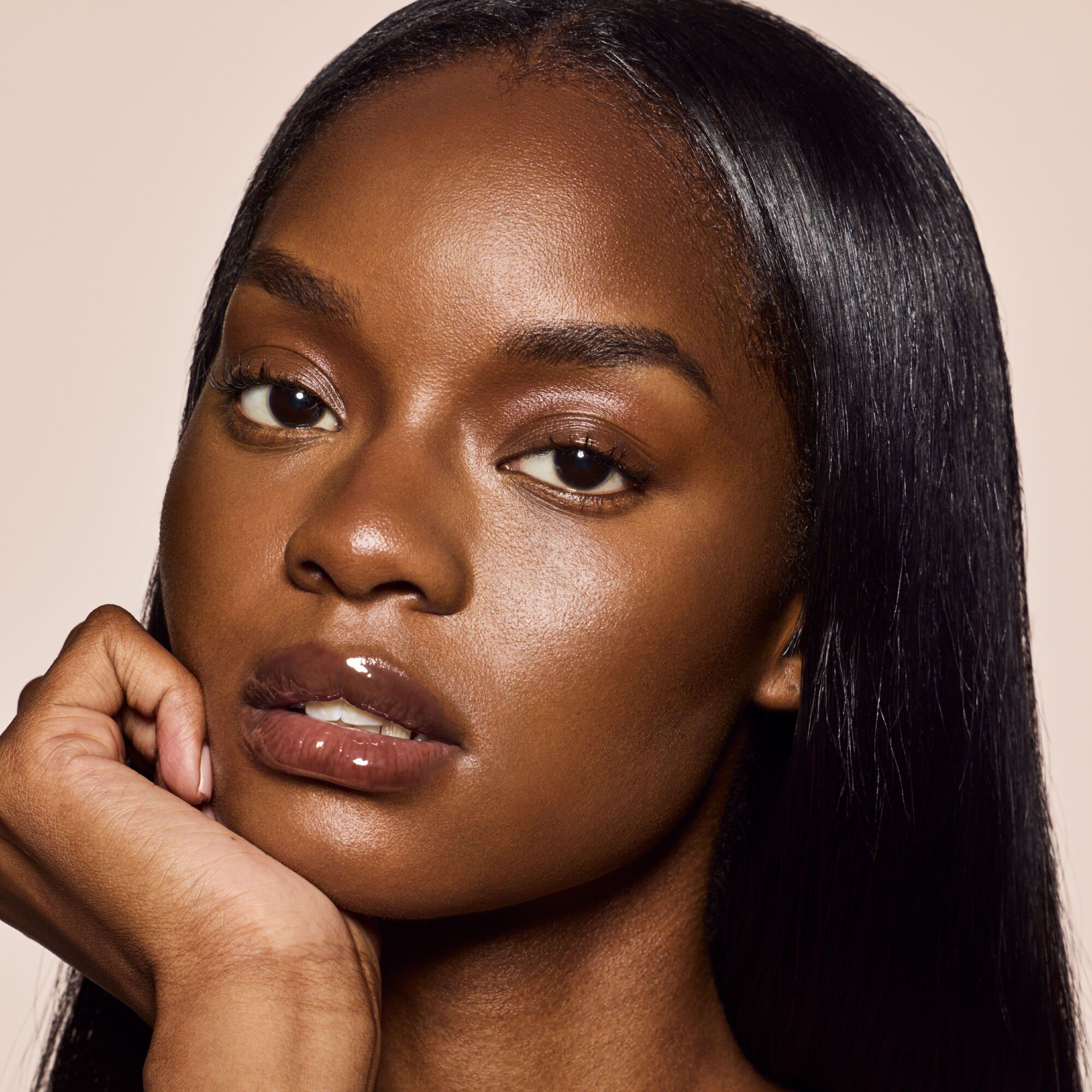 Cheeks Out Freestyle - Cream Bronzer