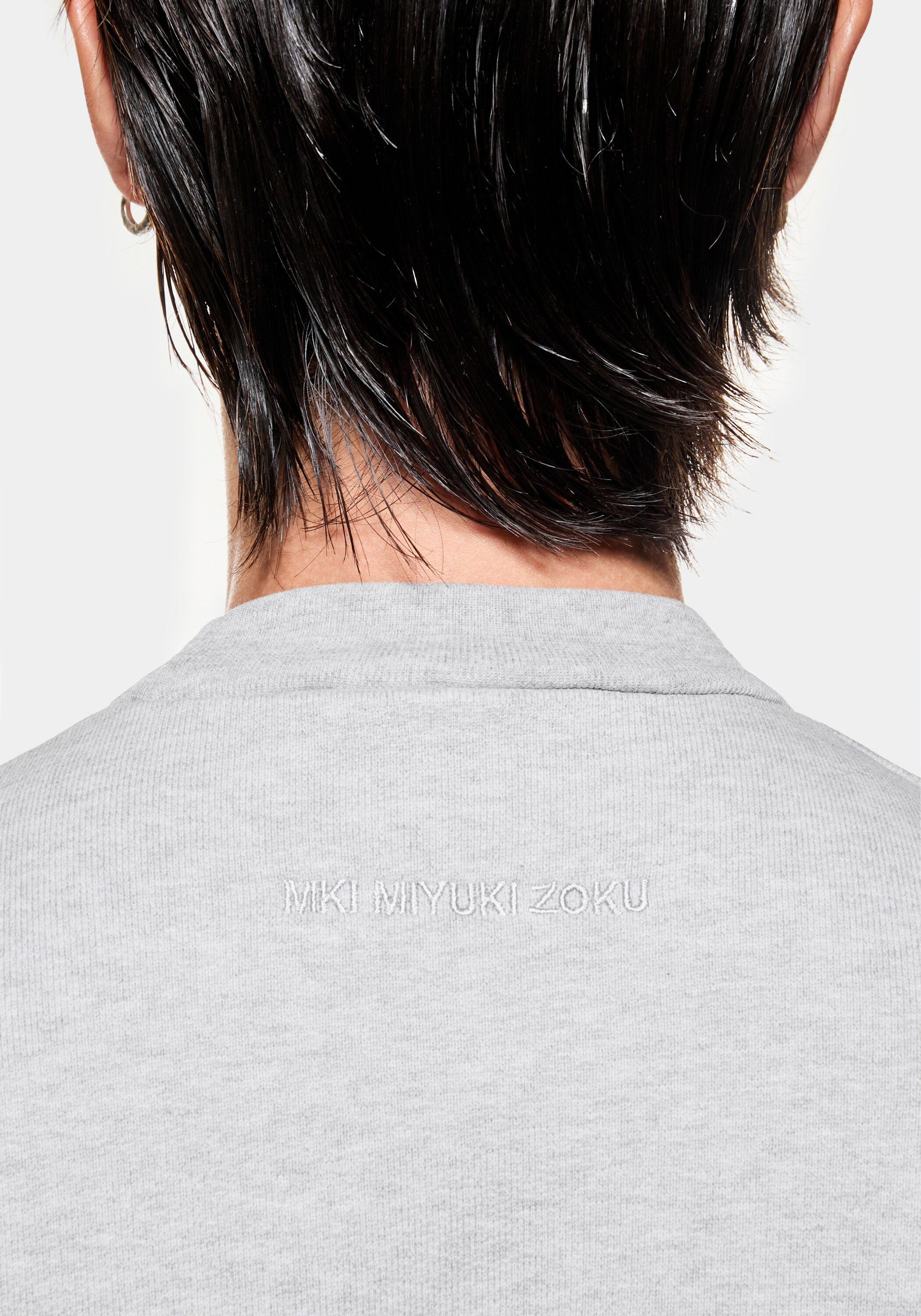 800 GSM SUPERWEIGHT CREWNECK