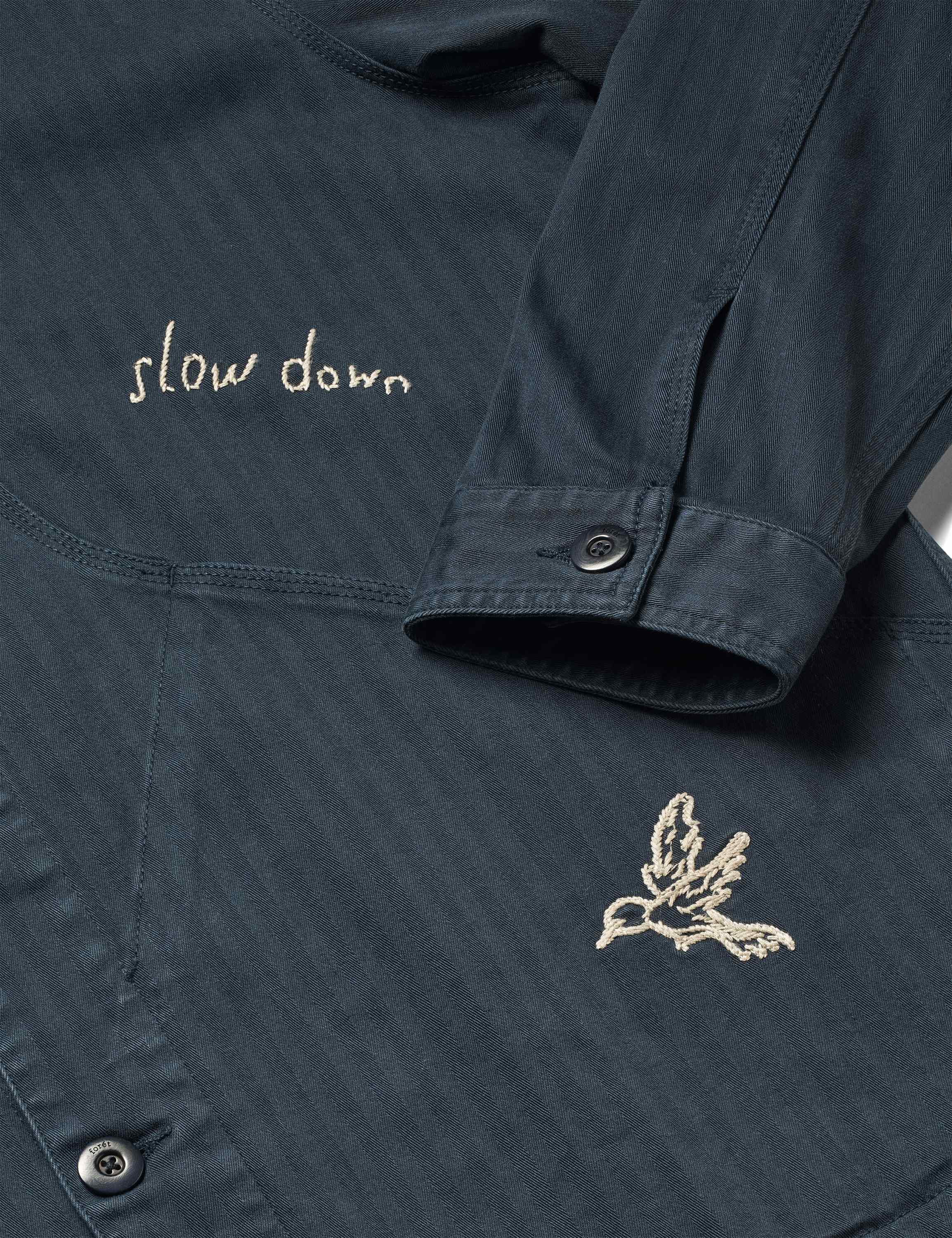 BERRY HERRINGBONE EMBROIDERY OVERSH