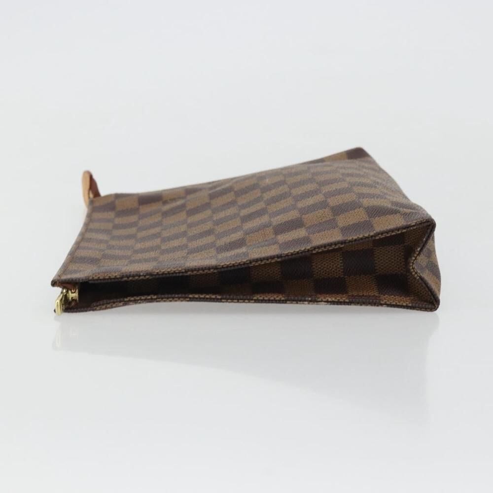Louis Vuitton Poche Toilette