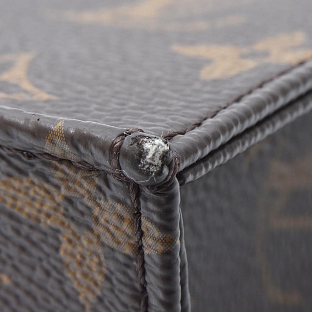 Louis Vuitton Sac Plat