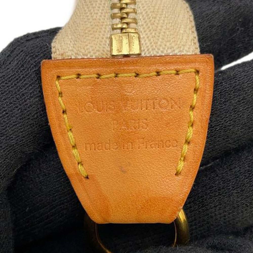 Louis Vuitton Pochette Accessoires