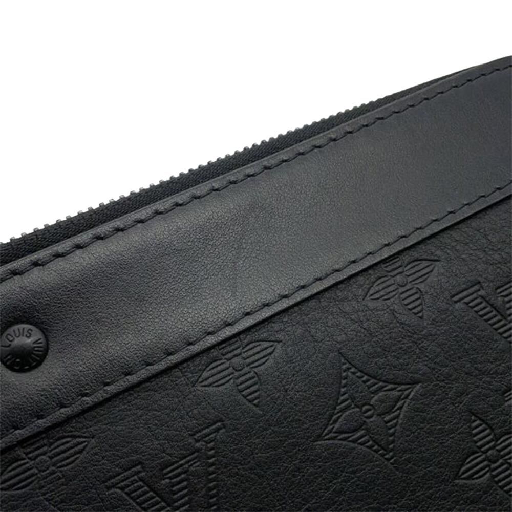 Louis Vuitton Clutch